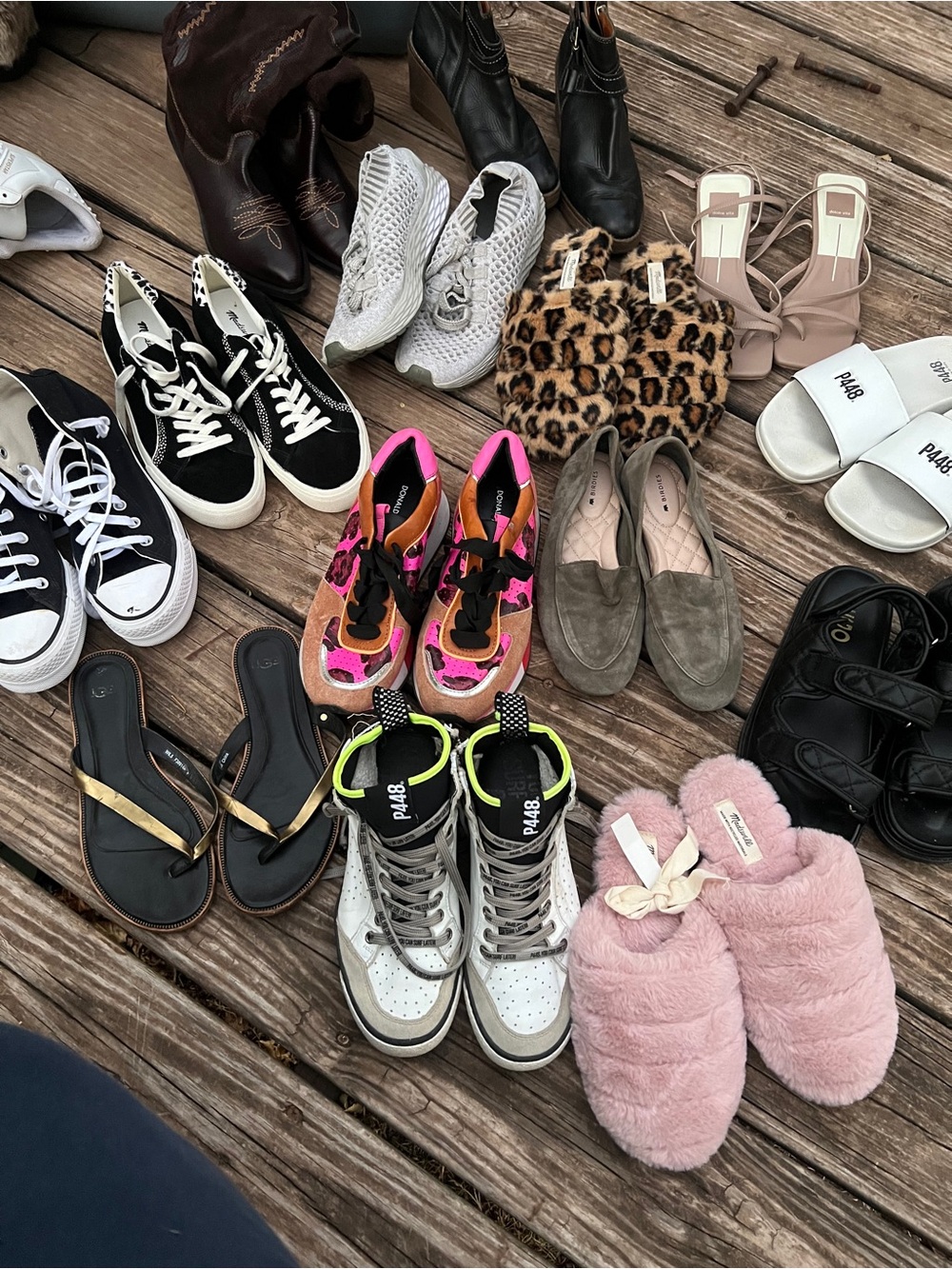 Woman shoe bundle size 6-6.5 (read description)